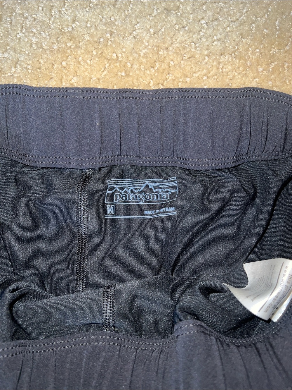 Patagonia Women's Fleetwith Skort, Black Medium - Picture 3 of 7